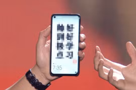 Huawei Nova 4 màn hình 'nốt ruồi' xuất hiện