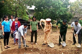 Phụ nữ đơn thân nhưng không đơn độc