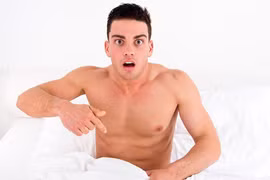 7 dấu hiệu tưởng vô hại báo động ung thư tinh hoàn