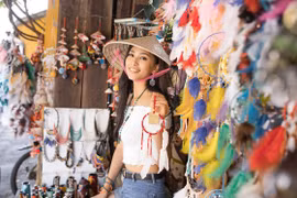 Hoa hậu Tiểu Vy mang hình ảnh Hội An đến Miss World