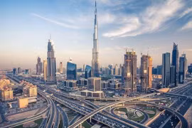 Tại sao Dubai giàu sang đang ngày một sa sút?