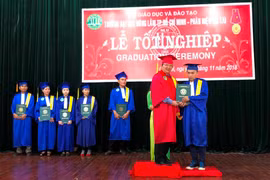 ĐH Nông Lâm tại Gia Lai trao bằng tốt nghiệp cho 85 sinh viên