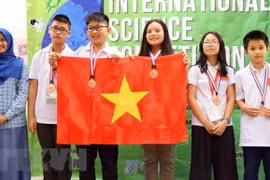 Đoàn học sinh Hà Nội giành 4 HCV tại Cuộc thi Khoa học quốc tế