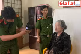 Công an Gia Lai vượt khó, giúp dân làm căn cước công dân