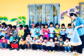 Nặng lòng với học sinh vùng khó