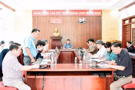 Thảo luận nhiều vấn đề cử tri quan tâm