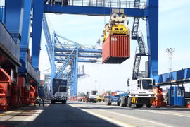 Nông nghiệp tiếp tục là trụ đỡ của nền kinh tế