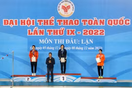 Xác lập hai kỷ lục quốc gia mới trong ngày đầu tiên thi đấu môn Lặn