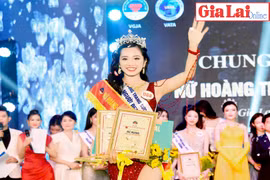 Nguyễn Hoàng Yến đăng quang "Nữ hoàng trang sức Việt Nam" năm 2022