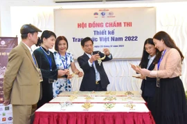 27 bộ trang sức đạt giải tại cuộc thi Thiết kế trang sức Việt Nam năm 2022