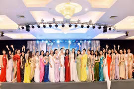 29 thí sinh tỏa sáng trong đêm bán kết "Nữ hoàng trang sức Việt Nam" tại Pleiku