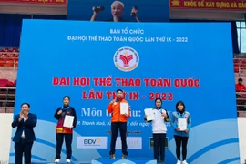Võ sĩ Phạm Thị Xoan giành huy chương đồng môn Muay ở Đại hội Thể thao toàn quốc