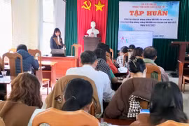 Gia Lai: Gần 50 cán bộ y tế tập huấn nâng cao năng lực phòng-chống HIV/AIDS