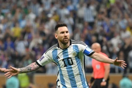 Argentina đăng quang sau trận chung kết kịch tính