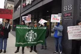 Đình công quy mô lớn và kéo dài của nhân viên Starbucks ở Mỹ