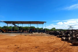 Yêu cầu tháo dỡ 1 cơ sở thu mua củi, hoạt động băm dăm trái phép ở xã Ia Pếch