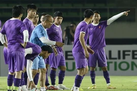 Lịch thi đấu và trực tiếp AFF Cup ngày 21/12: Việt Nam nhập cuộc