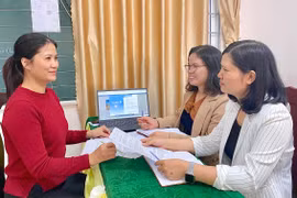 Góp ý bản mẫu sách giáo khoa lớp 4, 8, 11: Nghiêm túc, trách nhiệm