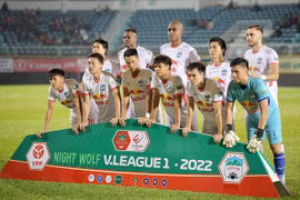 HAGL chiêu mộ trung vệ nội điển trai cao 1m82?