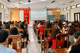 Tập huấn nâng cao năng lực cho cán bộ làm công tác Vì sự tiến bộ của phụ nữ và bình đẳng giới