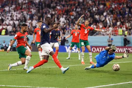 Hóa giải ẩn số Morocco, Pháp thẳng tiến vào chung kết