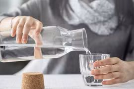 Chuyên gia chia sẻ cách uống nước tốt nhất cho cơ thể