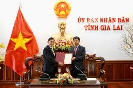 Đoàn đại biểu cấp cao tỉnh Kampong Thom thăm, chúc Tết tỉnh Gia Lai