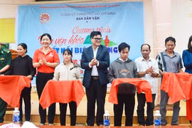 Chia sẻ khó khăn với người dân 2 xã biên giới Ia Grai