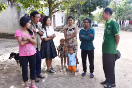 Trăn trở làng phong