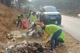 Gia Lai: Ký kết thực hiện phong trào "Chống rác thải nhựa"