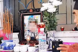 Bé trai 15 tháng tuổi tử vong bất thường: Lãnh đạo phường lên tiếng