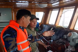 Điểm tựa vững chắc cho ngư dân bám biển