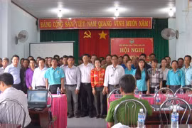 Ra mắt câu lạc bộ "Nông dân với pháp luật" tại xã Ia Bang