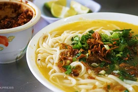 Cháo canh - đặc sản khiến thực khách lầm tưởng ở xứ Nghệ