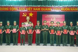 60 sĩ quan biên phòng được thăng quân hàm, nâng lương