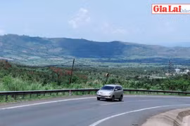 Xuôi đèo Mang Yang