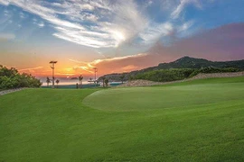 Cháy nổ trong sân golf Long Thành, 10 người thương vong