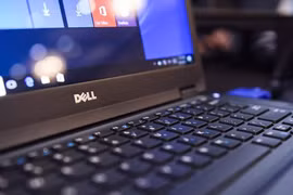 Hàng trăm triệu máy tính Windows 10 dễ bị hack vì lỗi nhà sản xuất