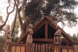 Nhà mồ Bahnar - những giá trị văn hóa