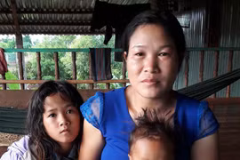 Cạn nước mắt vì con mắc bệnh hiểm nghèo