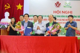 Ký kết hợp tác canh tác bền vững cây cà phê