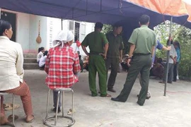 Hòa Bình: Chồng nhẫn tâm chém chết vợ lúc rạng sáng