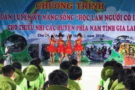 80 học viên tham gia khóa huấn luyện "Học làm người có ích"