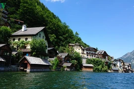 Làng cổ Hallstatt- một điểm du lịch hấp dẫn của nước Áo