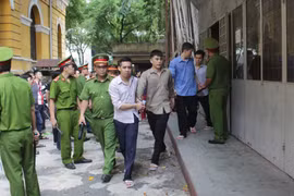 Cái chết thương tâm từ ánh đèn xe máy