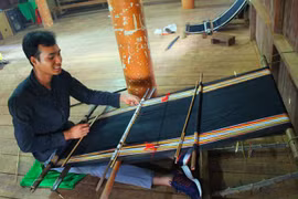 Ðánh thức khung cửi