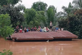 Bầu Đức đưa trực thăng giải cứu công nhân mắc kẹt ở Lào