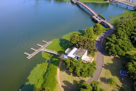 Những không gian xanh tránh nóng ngày hè ở Hà Nội