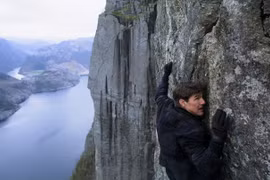 Fallout: Với Tom Cruise, không có nhiệm vụ nào là bất khả thi