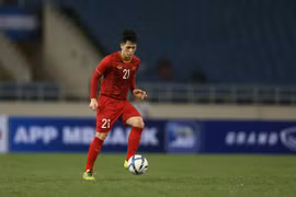 Trung vệ Đình Trọng trở lại đội tuyển U22 Việt Nam dự SEA Games 30
